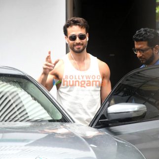 Photos: Tiger Shroff spotted outside clinic in Bandra
